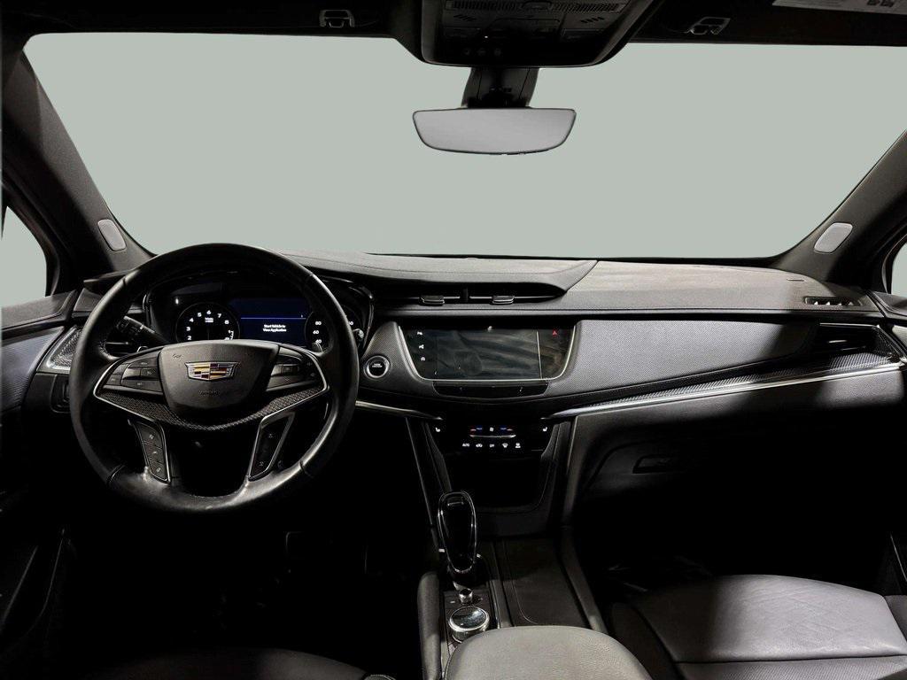 used 2024 Cadillac XT5 car, priced at $39,995