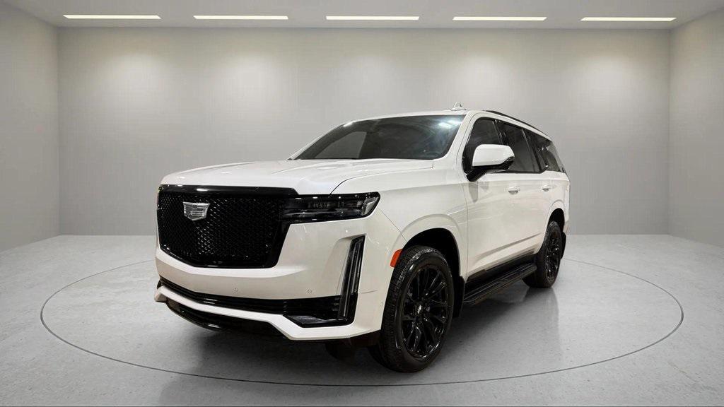 used 2024 Cadillac Escalade car, priced at $77,995