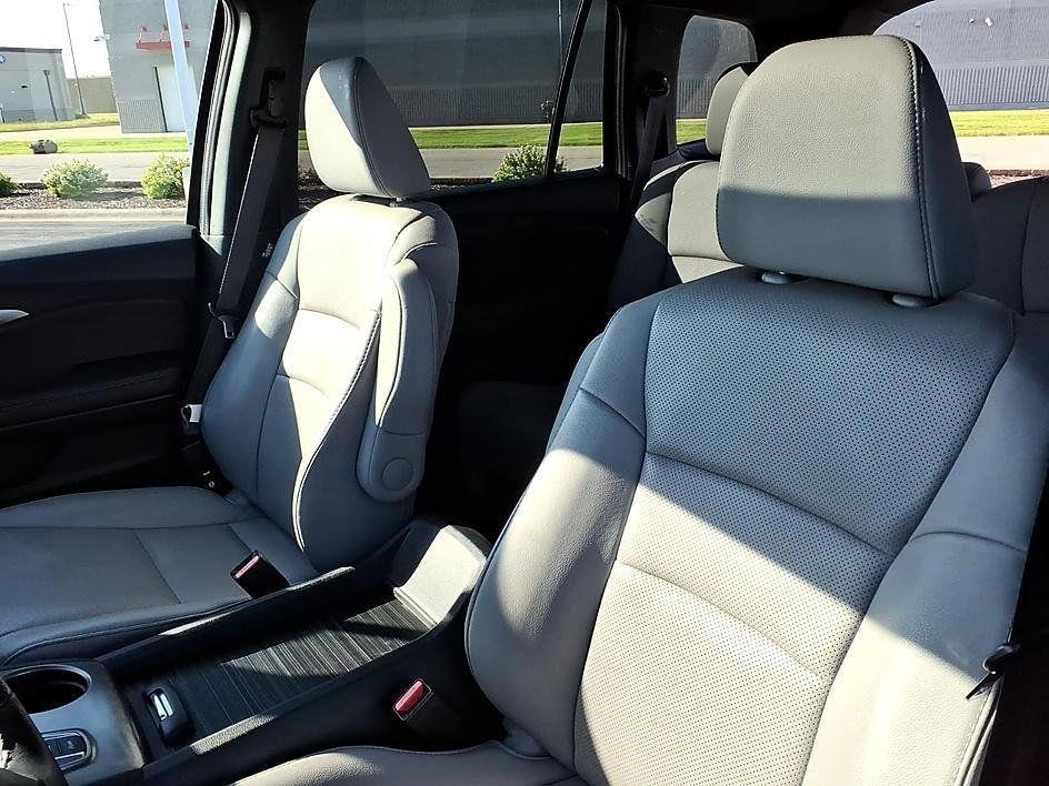 used 2023 Honda Passport car, priced at $22,407
