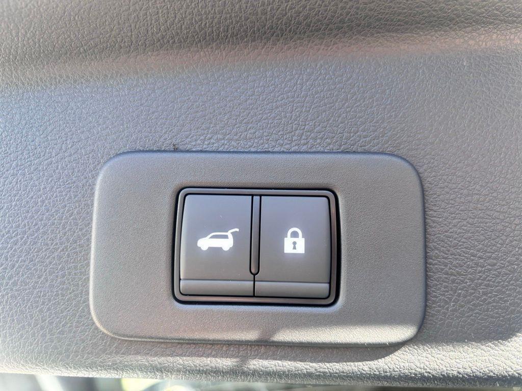 new 2025 Nissan Murano car, priced at $36,756