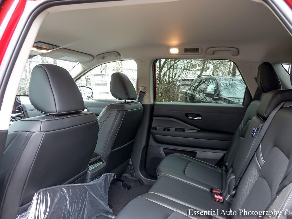new 2026 Nissan Pathfinder car, priced at $41,071