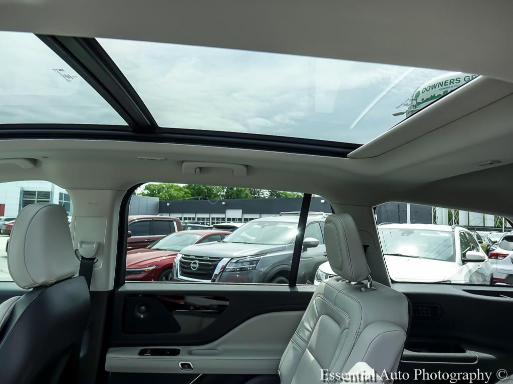 used 2025 Lincoln Aviator car, priced at $63,154
