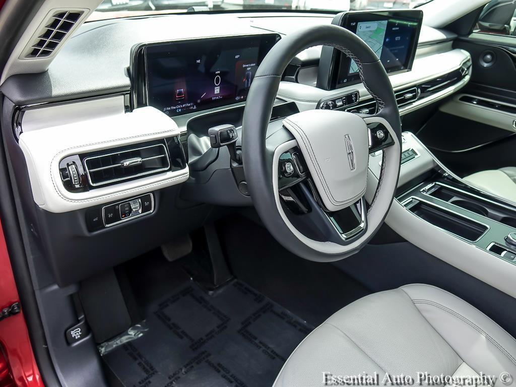 used 2025 Lincoln Aviator car, priced at $63,154