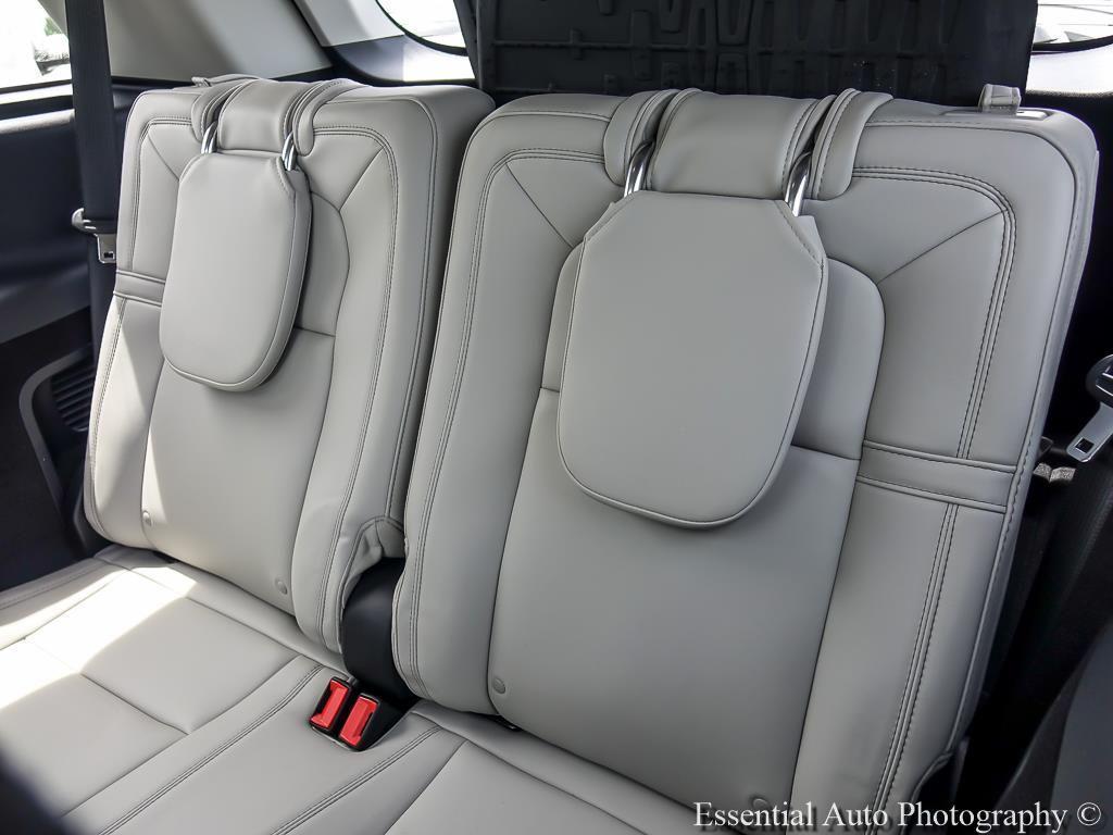 used 2025 Lincoln Aviator car, priced at $63,154