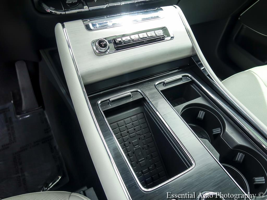 used 2025 Lincoln Aviator car, priced at $63,154