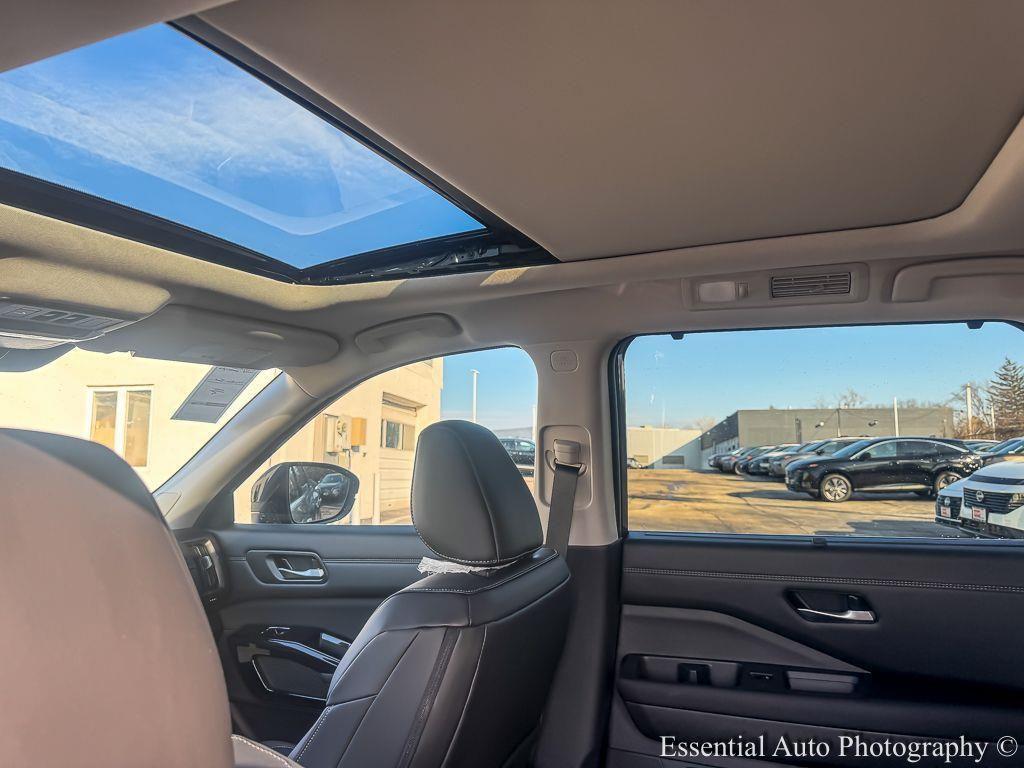 new 2026 Nissan Pathfinder car, priced at $47,824