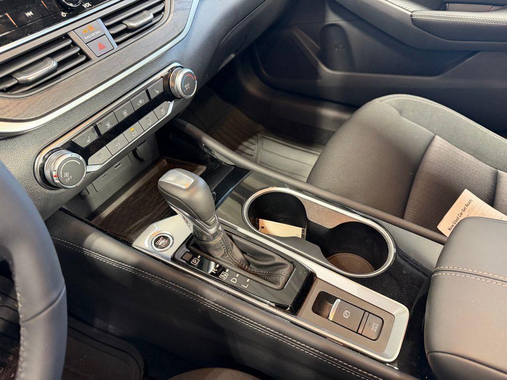 used 2024 Nissan Altima car, priced at $23,995