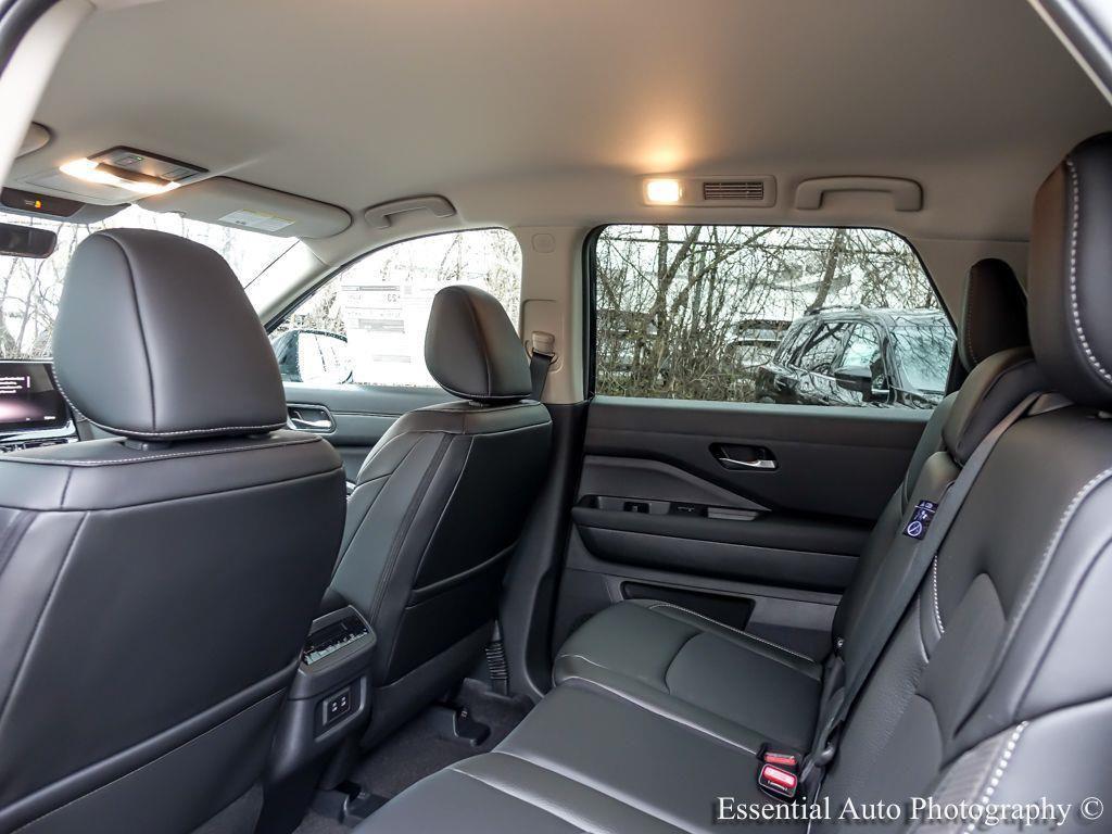 new 2026 Nissan Pathfinder car, priced at $40,665
