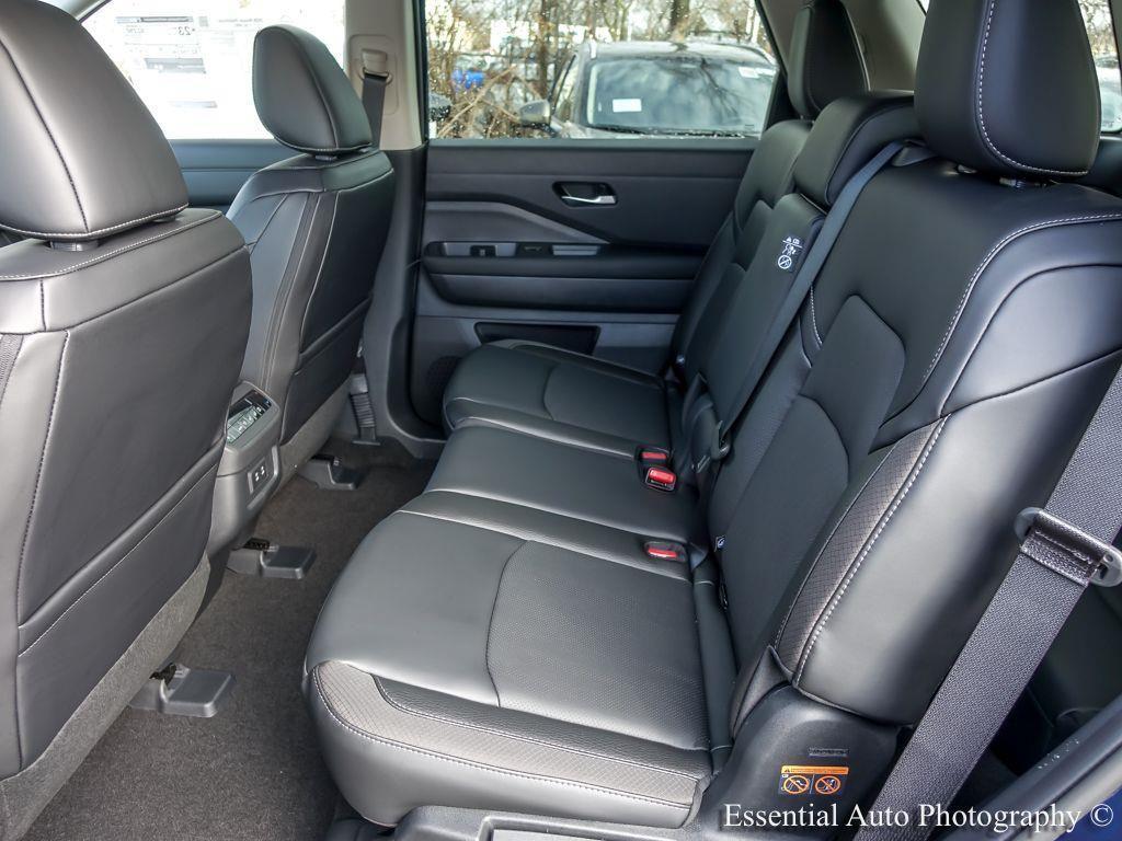 new 2026 Nissan Pathfinder car, priced at $42,368