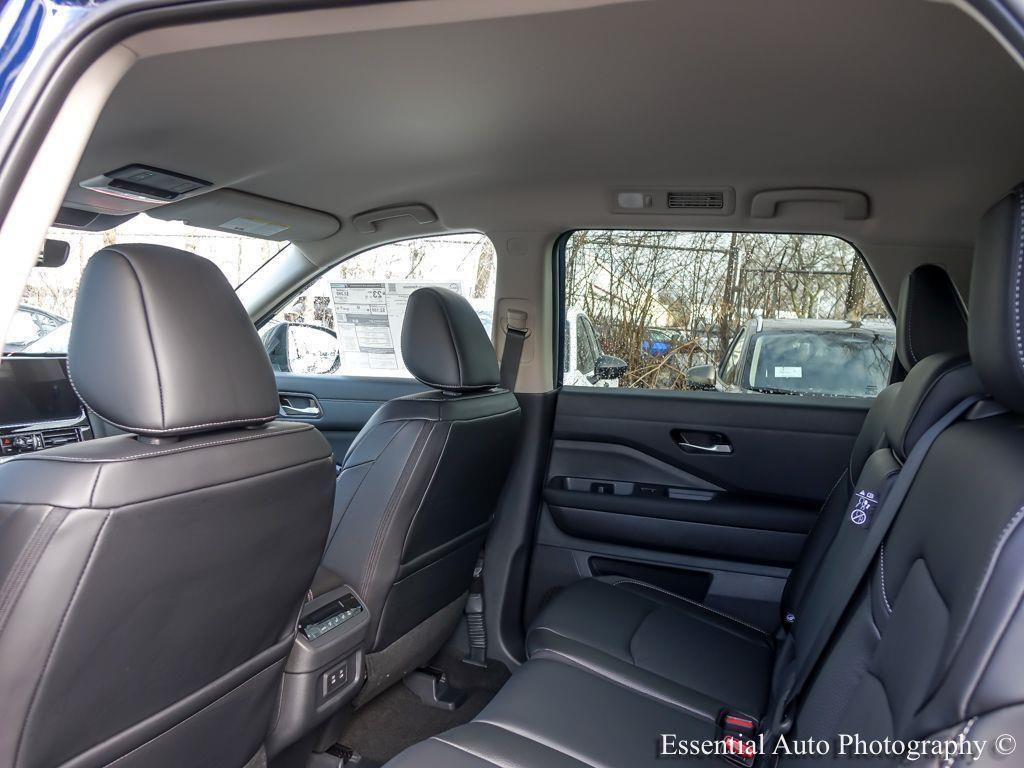 new 2026 Nissan Pathfinder car, priced at $42,368