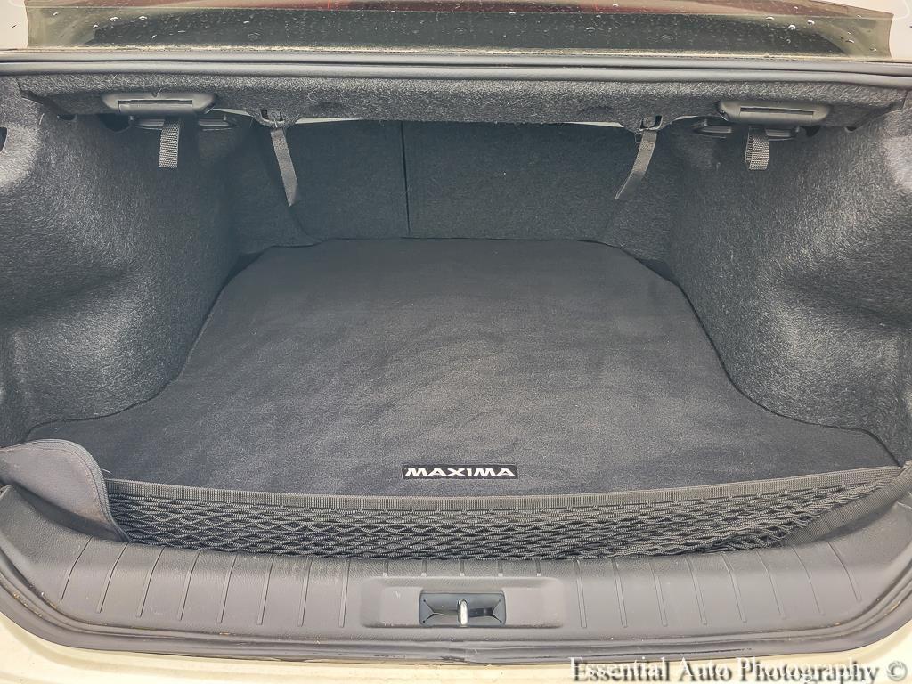 used 2023 Nissan Maxima car, priced at $30,899
