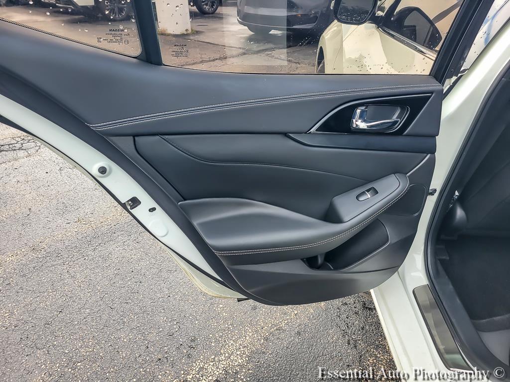 used 2023 Nissan Maxima car, priced at $30,899