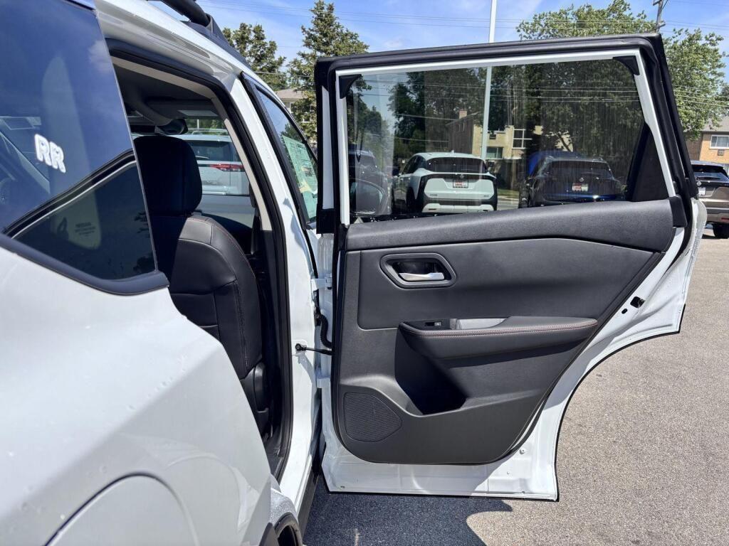 new 2026 Nissan Rogue car, priced at $30,977