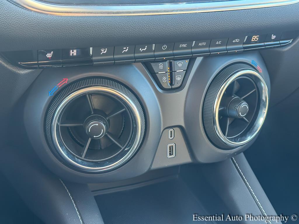 used 2025 Chevrolet Blazer car, priced at $29,995