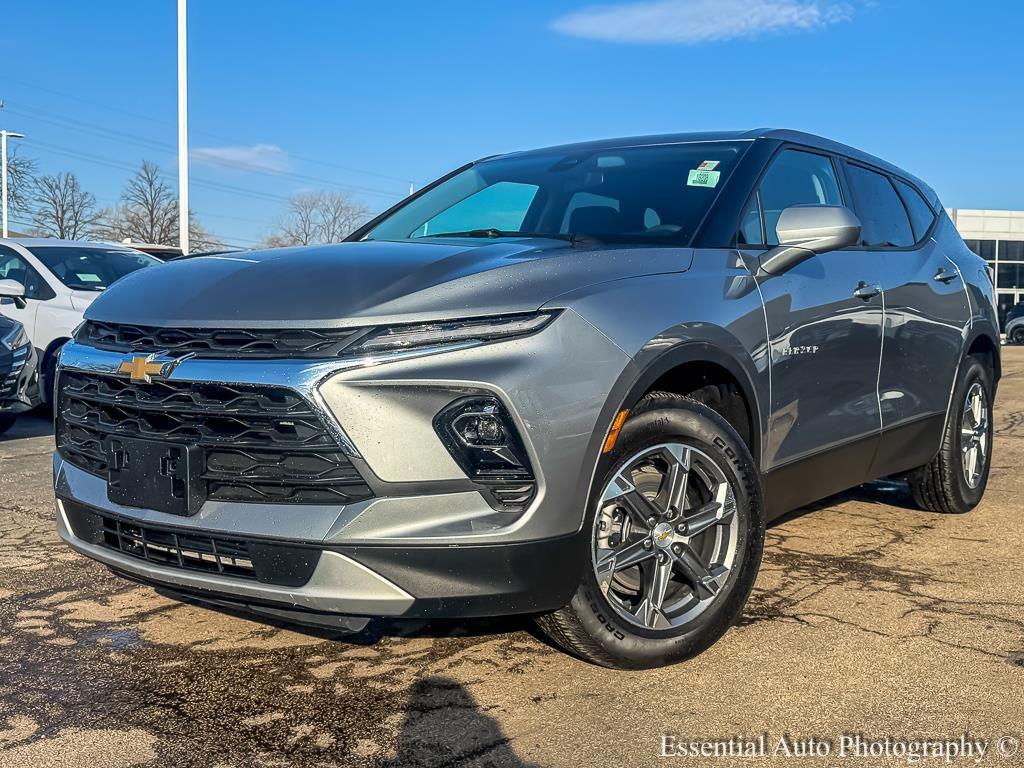 used 2025 Chevrolet Blazer car, priced at $29,995