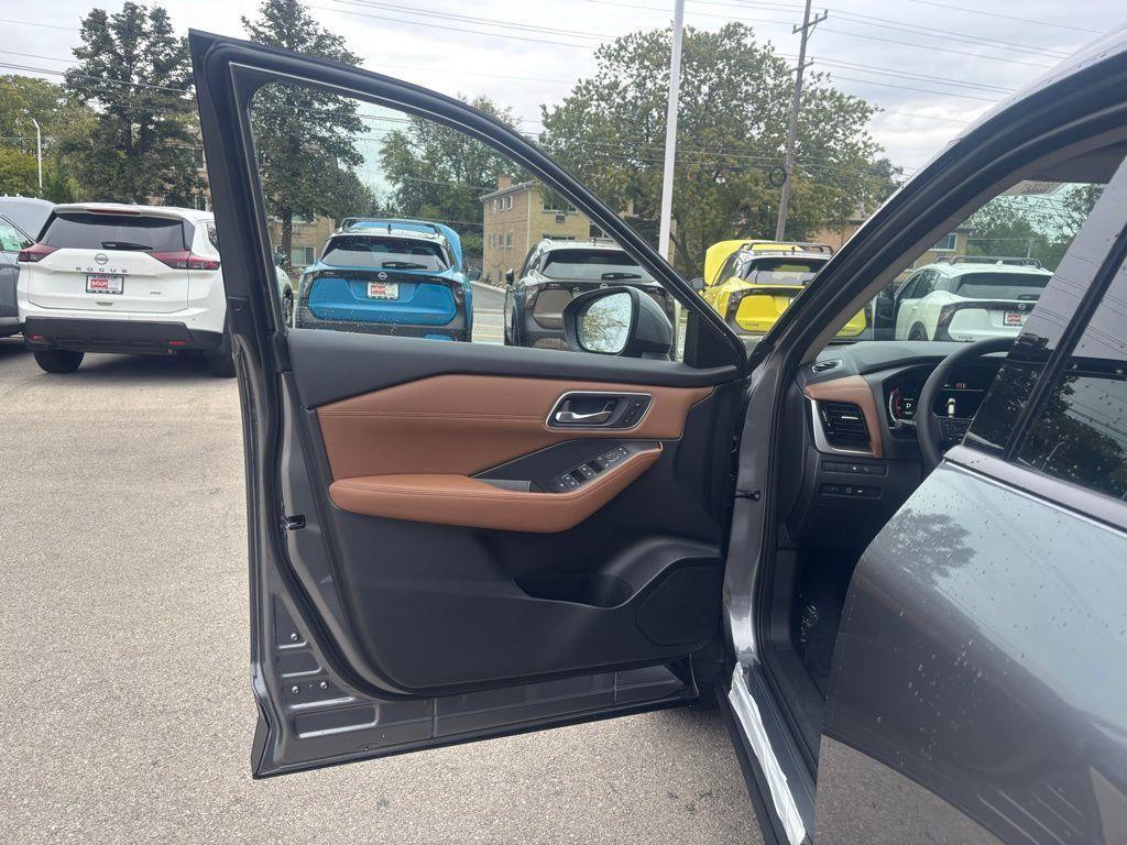 new 2026 Nissan Rogue car, priced at $37,160