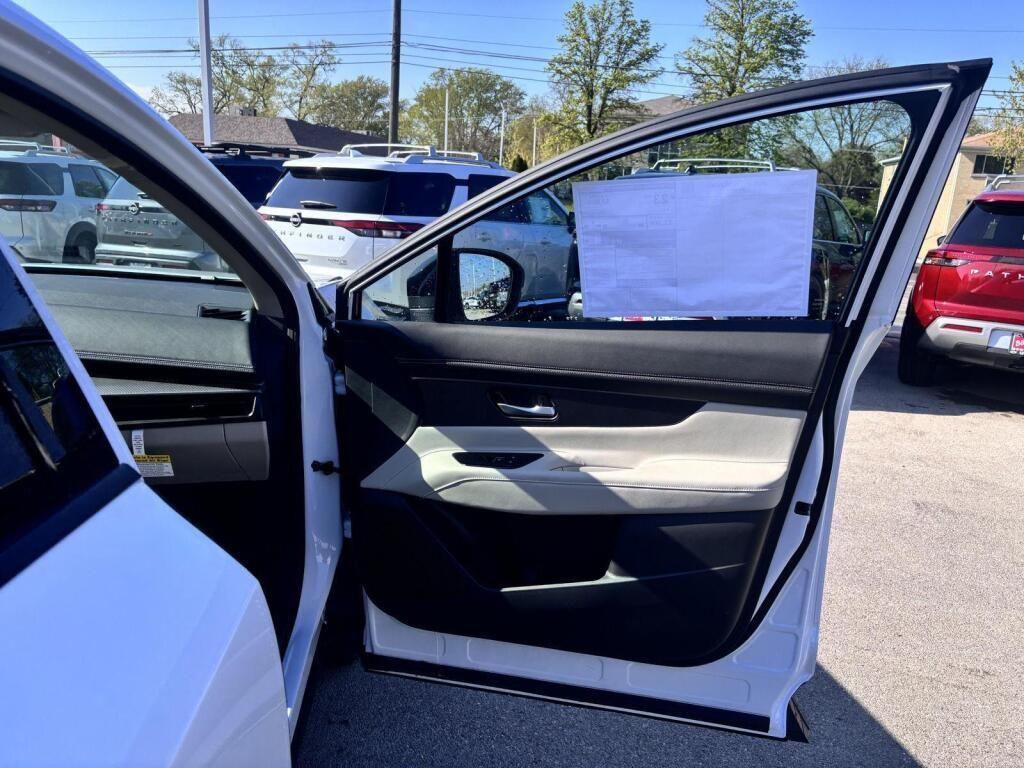 new 2025 Nissan Murano car, priced at $37,148