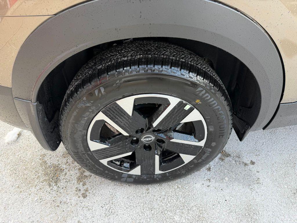 new 2026 Nissan Kicks car, priced at $27,100