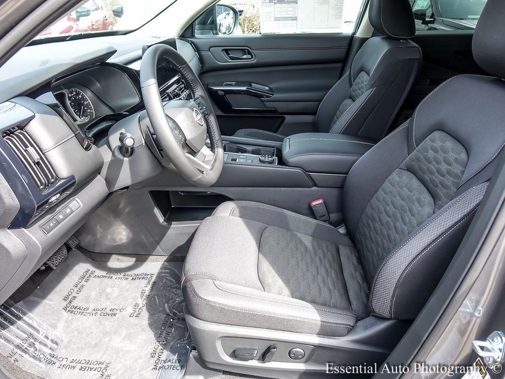 new 2026 Nissan Pathfinder car, priced at $39,164