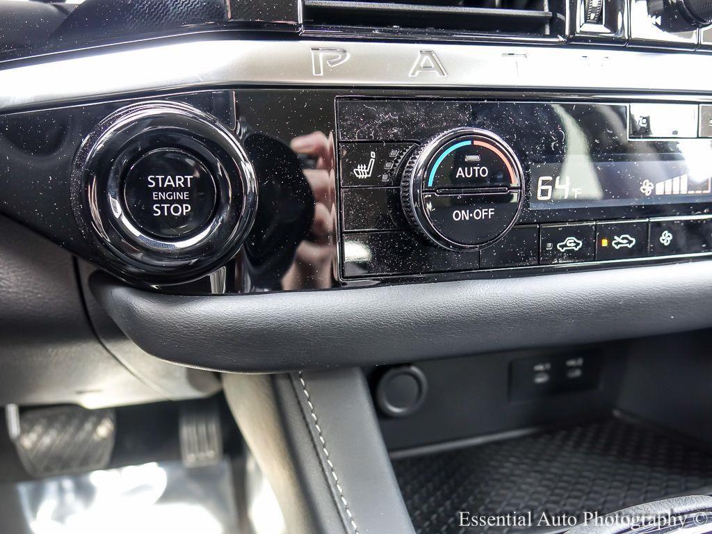 new 2026 Nissan Pathfinder car, priced at $39,164