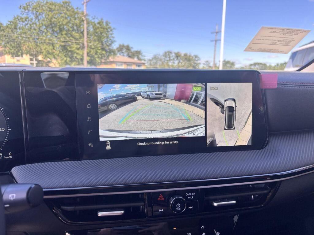 new 2025 Nissan Kicks car, priced at $26,617