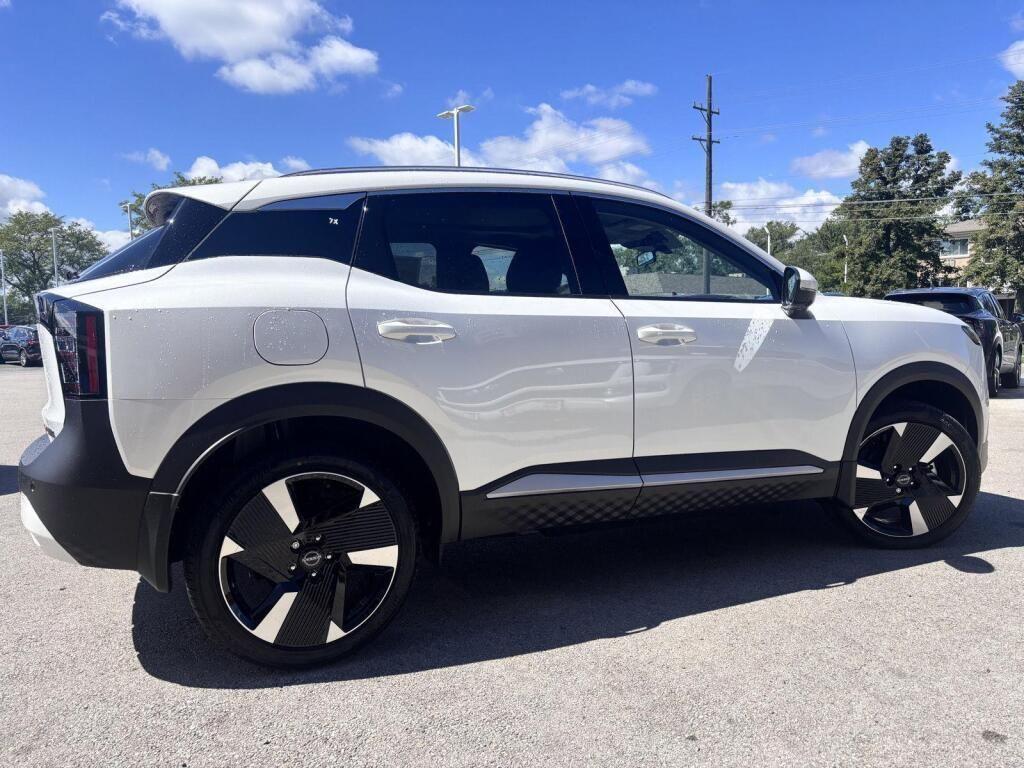 new 2025 Nissan Kicks car, priced at $26,617