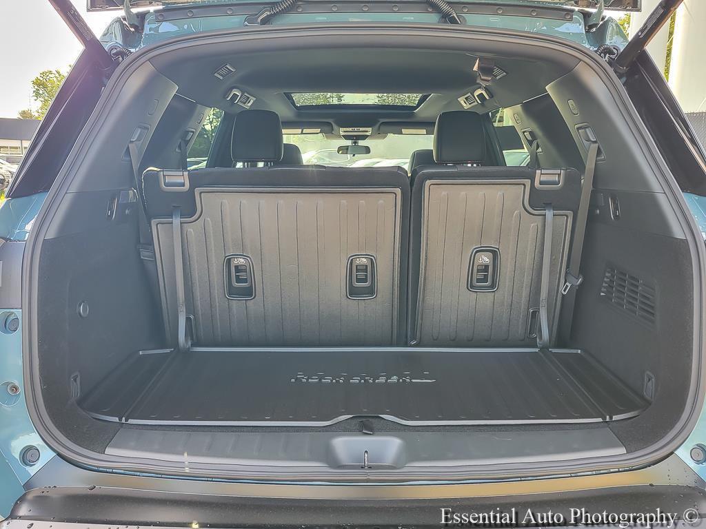 new 2026 Nissan Pathfinder car, priced at $43,051