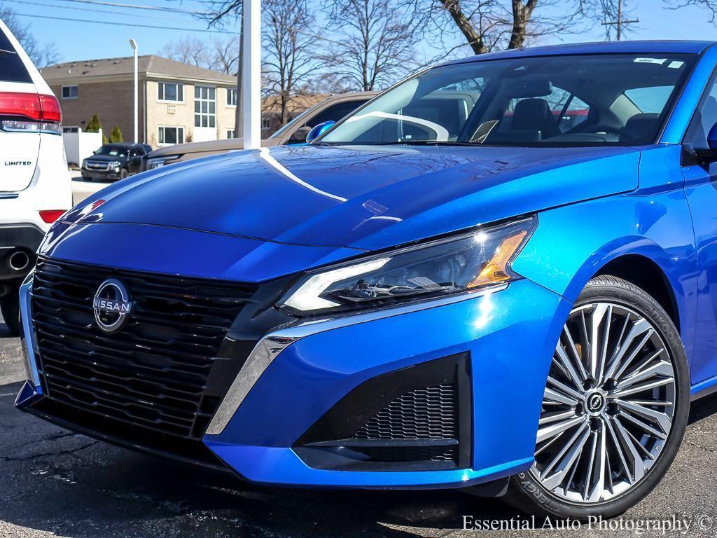 used 2025 Nissan Altima car, priced at $26,588