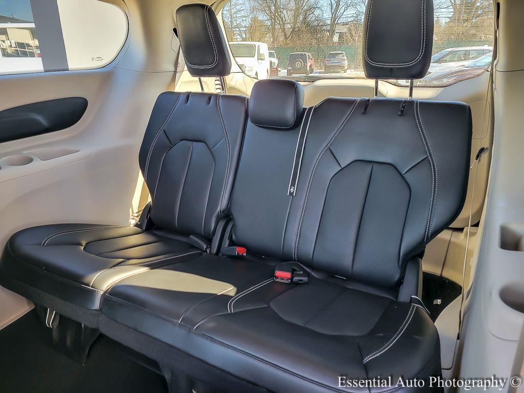 used 2024 Chrysler Pacifica Hybrid car, priced at $26,999