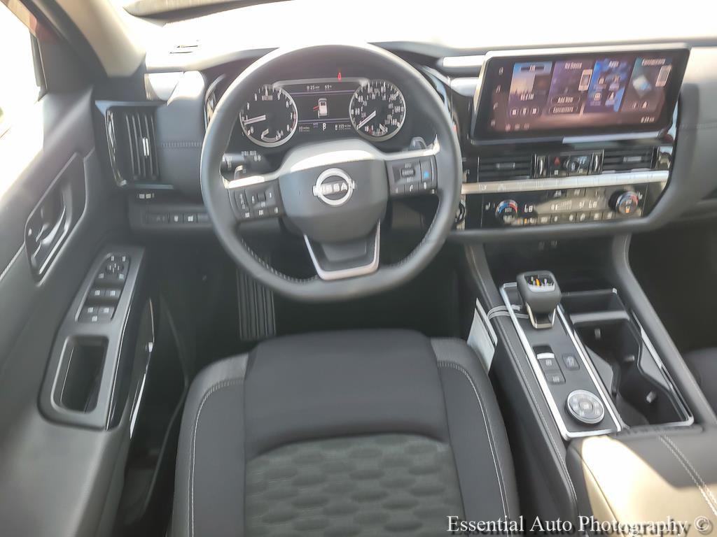 new 2026 Nissan Pathfinder car, priced at $38,938