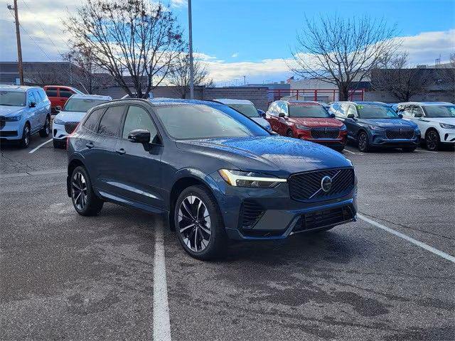 used 2022 Volvo XC60 Recharge Plug-In Hybrid car, priced at $32,850