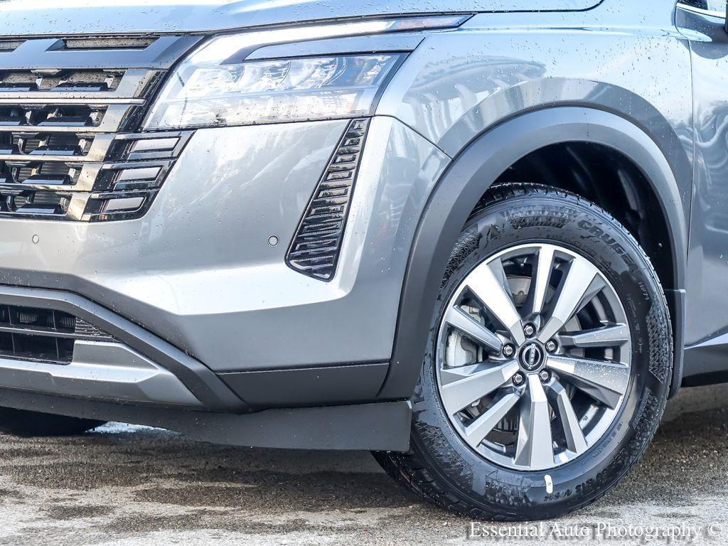new 2026 Nissan Pathfinder car, priced at $41,376