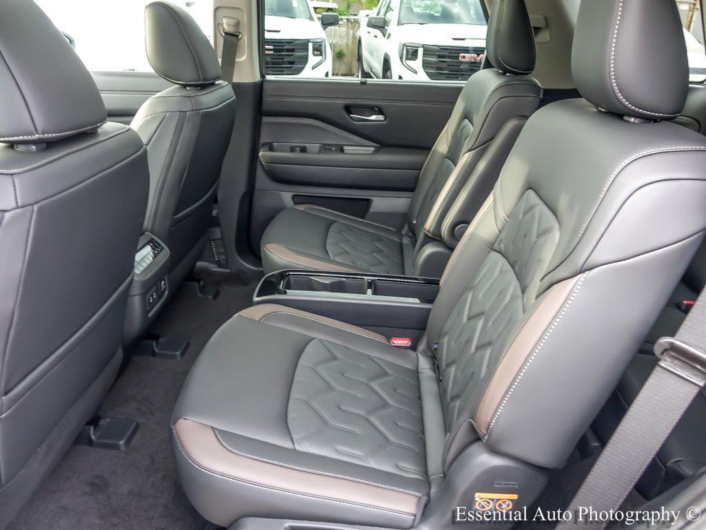 new 2026 Nissan Pathfinder car, priced at $52,757