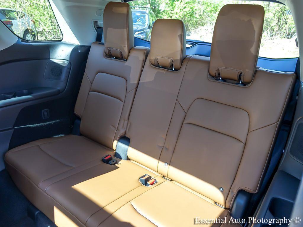 new 2026 Nissan Pathfinder car, priced at $49,192