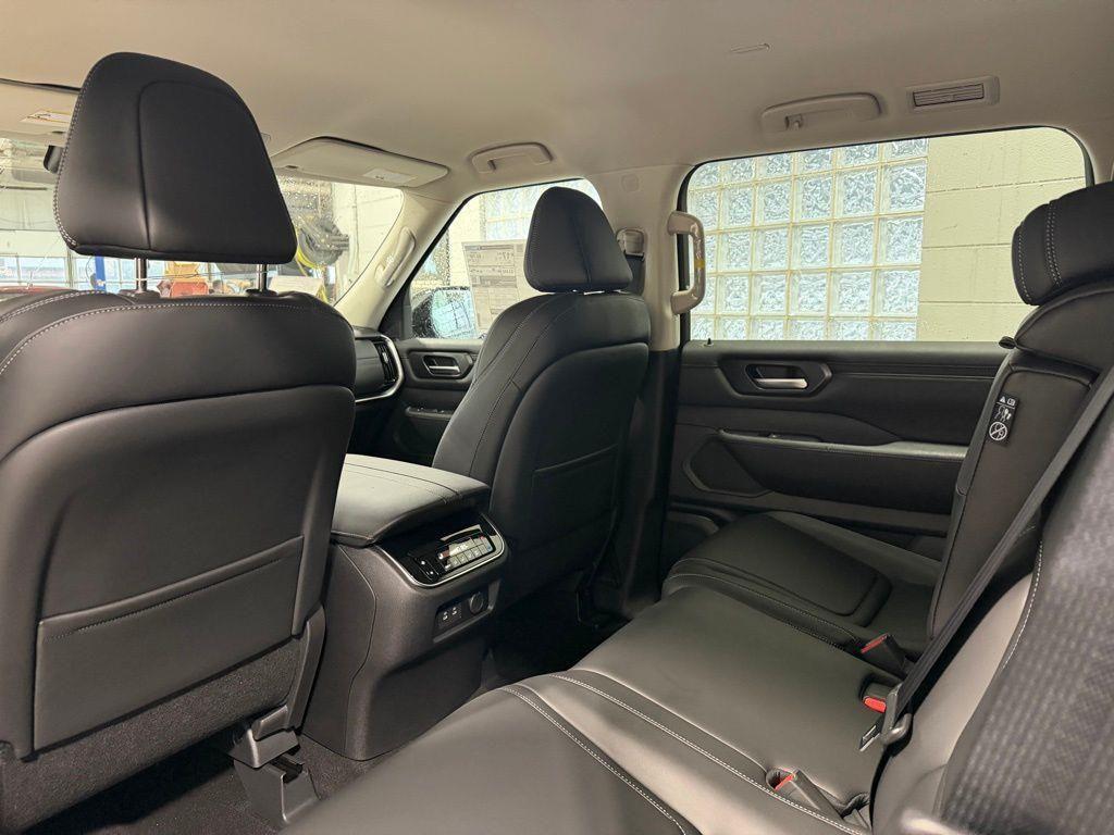 new 2026 Nissan Armada car, priced at $61,210
