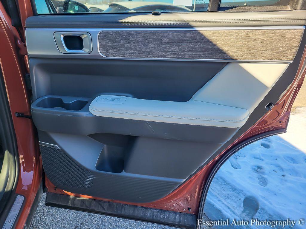 used 2024 Hyundai Santa Fe car, priced at $34,870