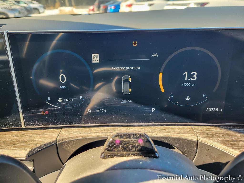 used 2024 Hyundai Santa Fe car, priced at $34,870