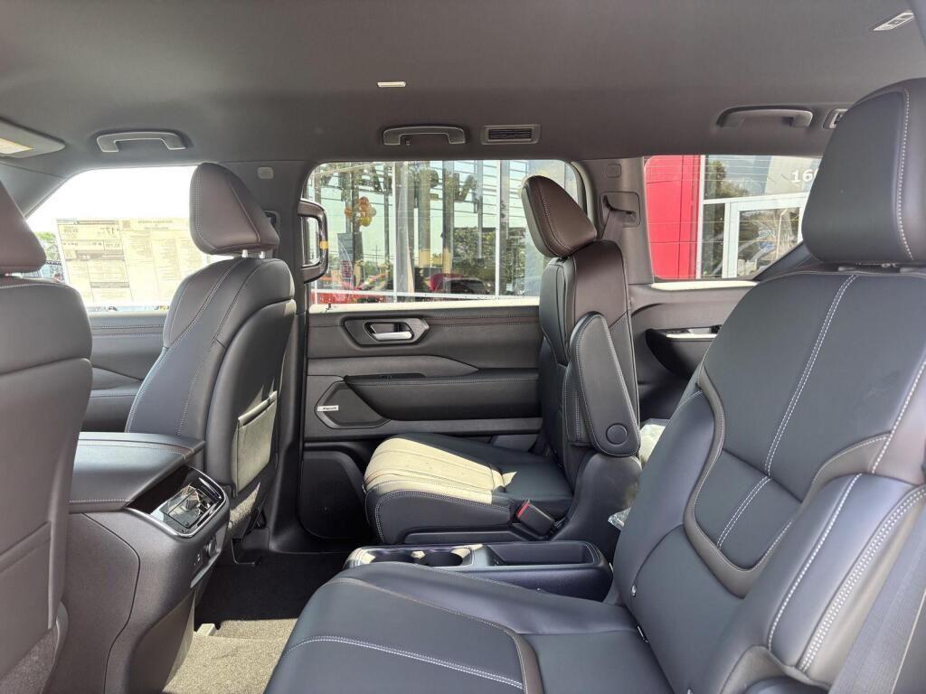 new 2025 Nissan Armada car, priced at $62,765