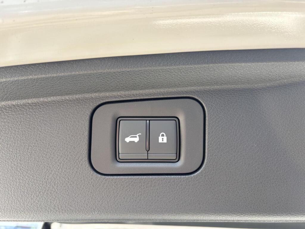 new 2025 Nissan Armada car, priced at $62,765