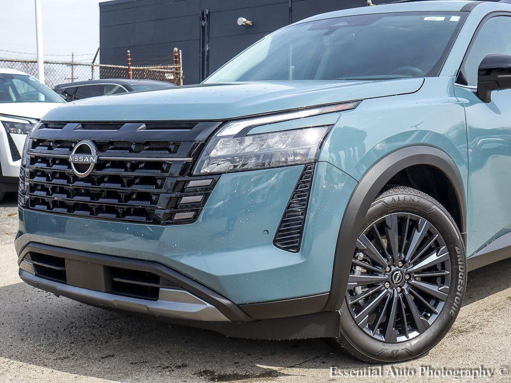 used 2026 Nissan Pathfinder car, priced at $43,988