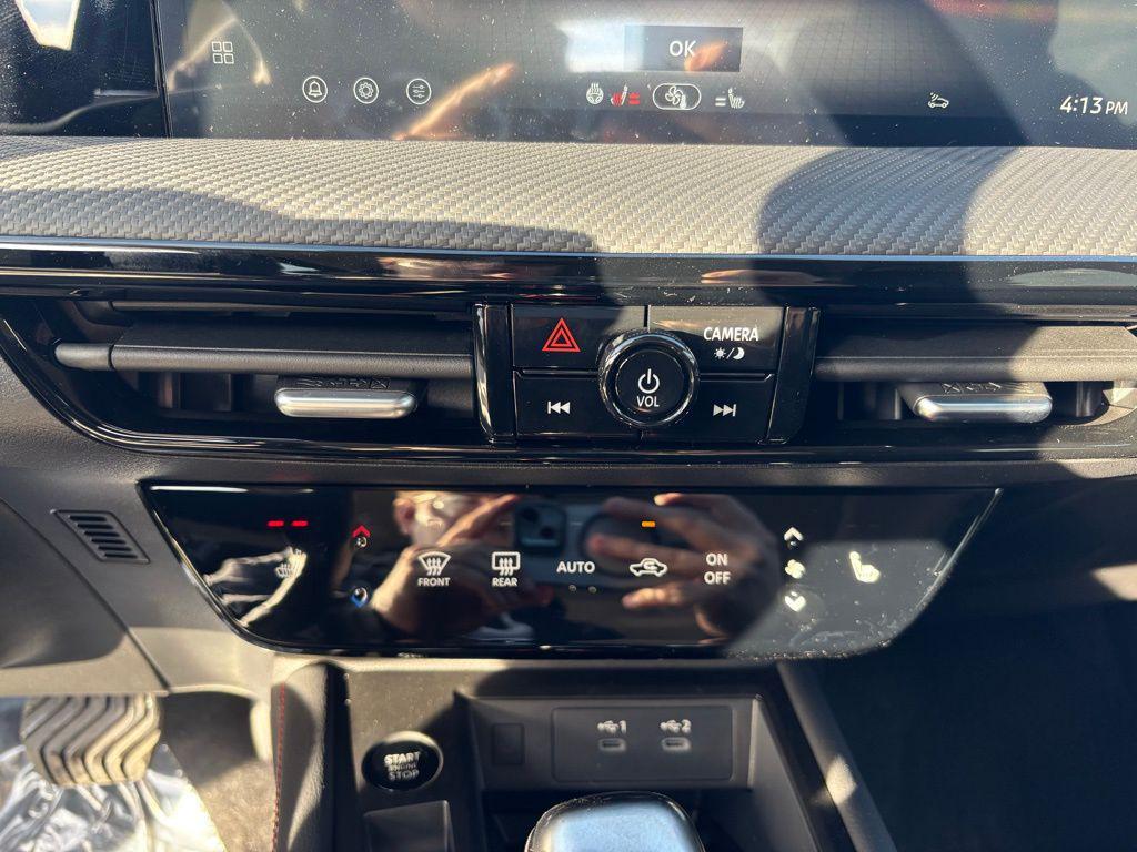 new 2026 Nissan Kicks car, priced at $31,286