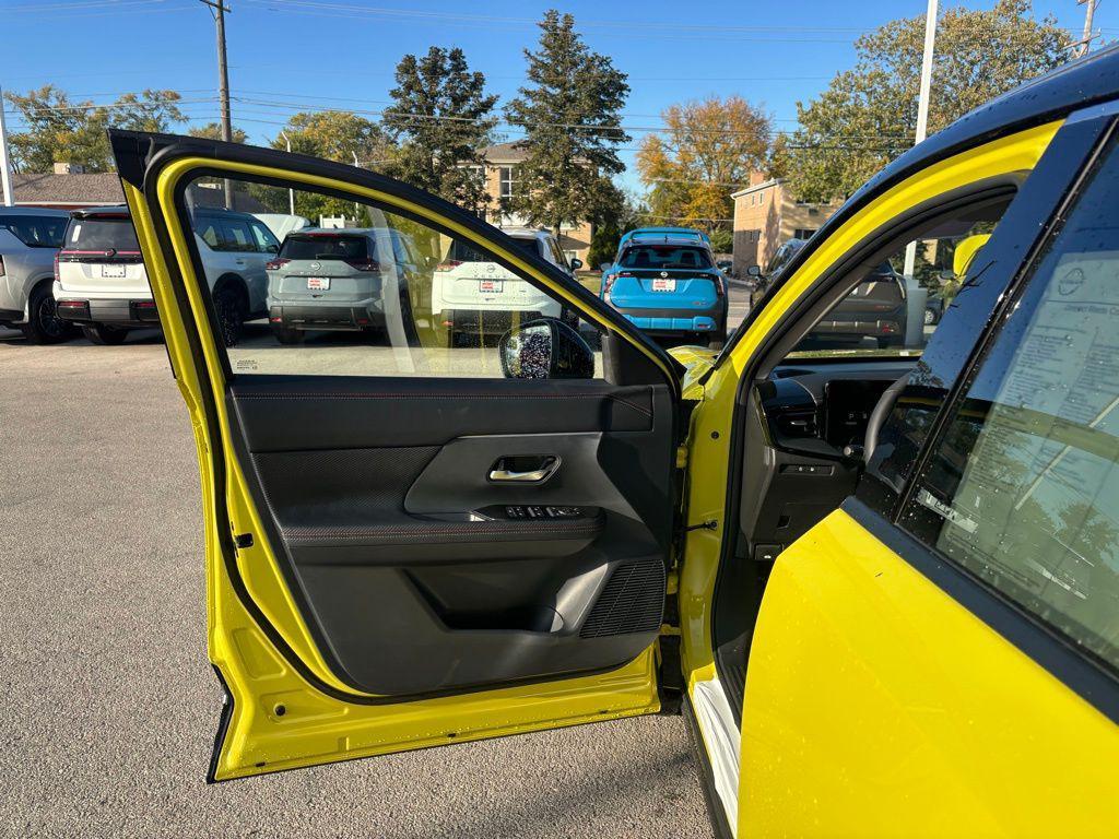 new 2026 Nissan Kicks car, priced at $31,286