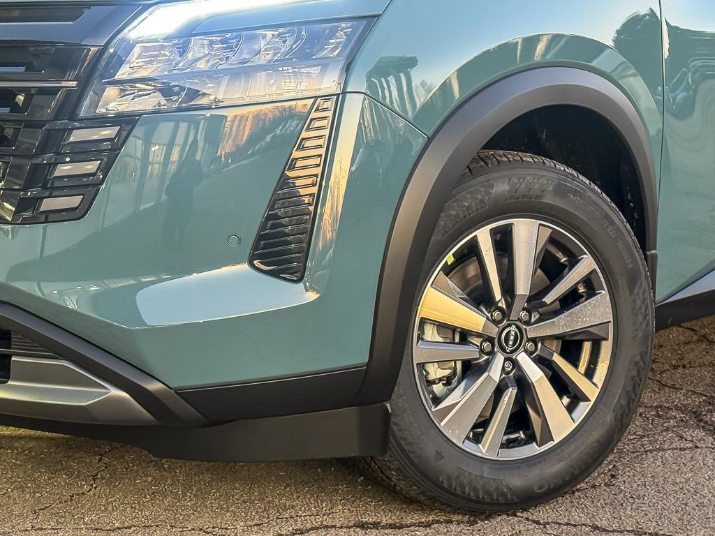 new 2026 Nissan Pathfinder car, priced at $41,401