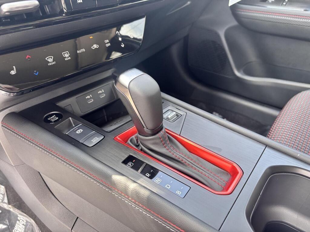 new 2025 Nissan Kicks car, priced at $26,617