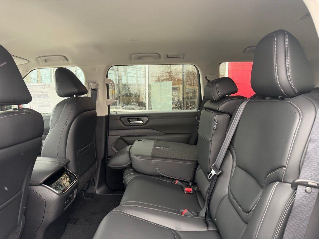 new 2026 Nissan Armada car, priced at $61,210
