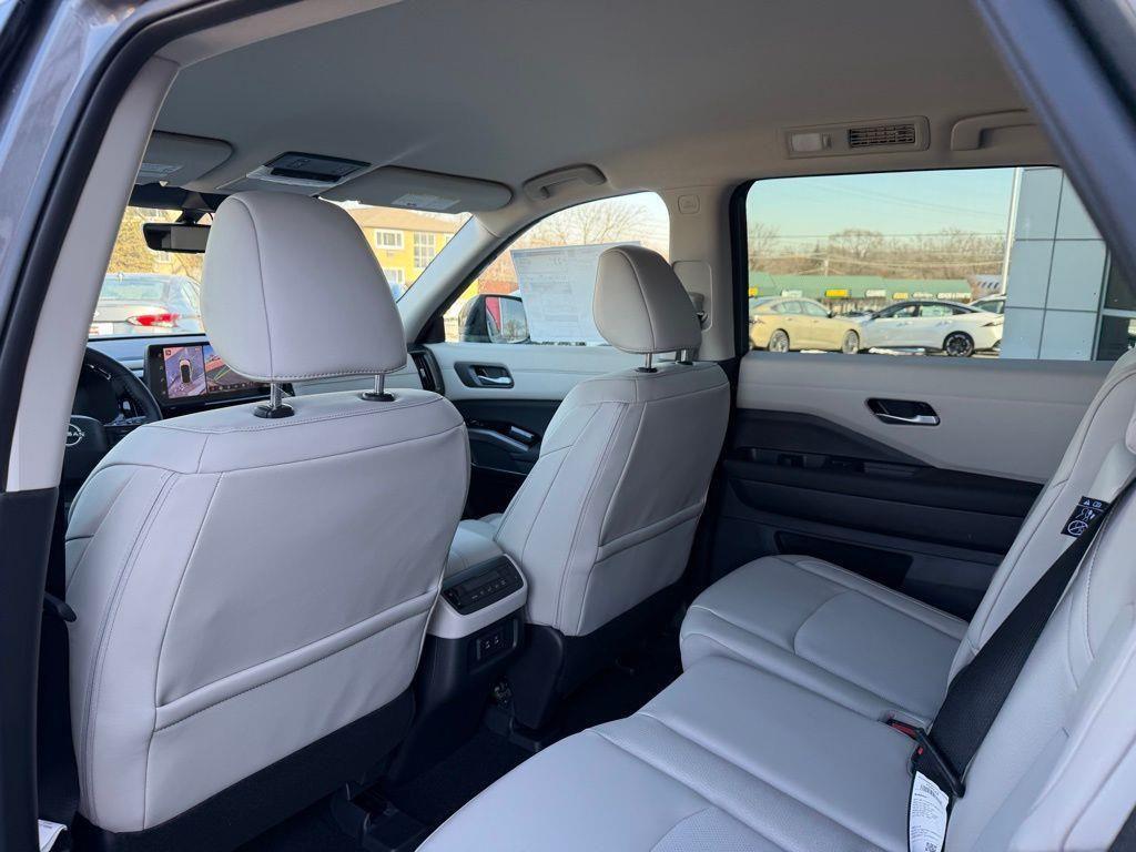 new 2026 Nissan Pathfinder car, priced at $41,451