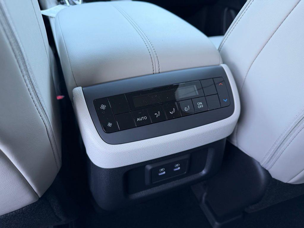 new 2026 Nissan Pathfinder car, priced at $41,451