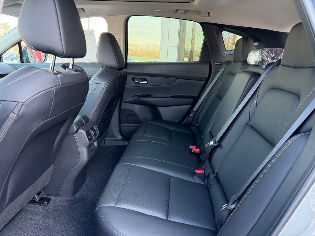 new 2026 Nissan Murano car, priced at $43,636