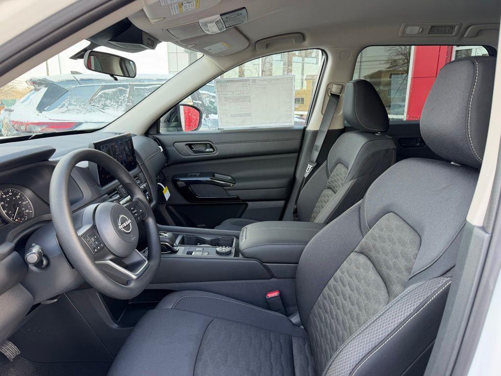 new 2026 Nissan Pathfinder car, priced at $40,311