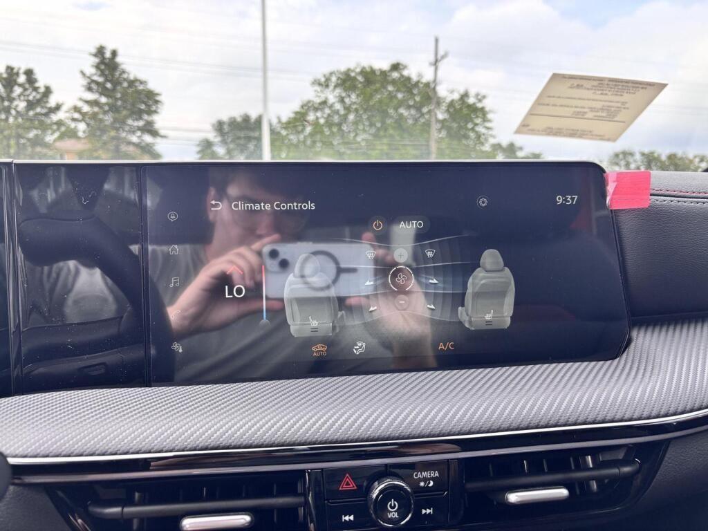 new 2025 Nissan Kicks car, priced at $26,936